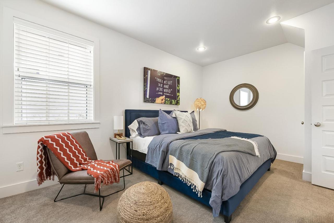 The Bourdain Apartment Bentonville Luaran gambar