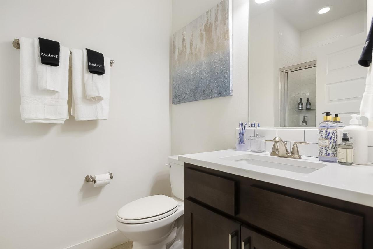 The Bourdain Apartment Bentonville Luaran gambar